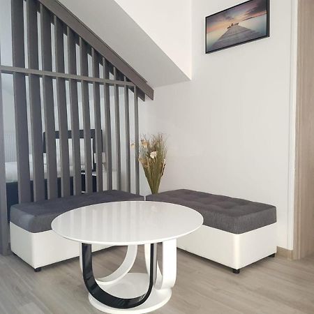 Apartmani Brigita Кореница Екстериор снимка