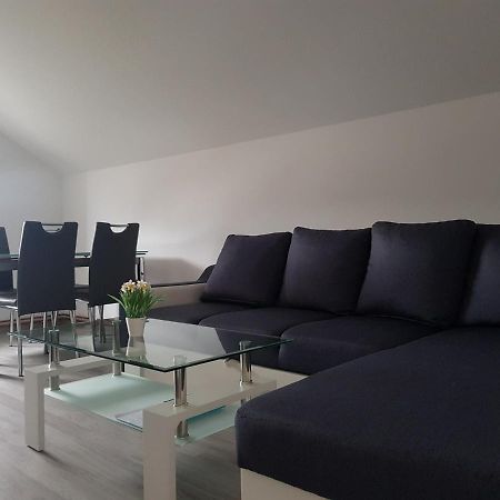 Apartmani Brigita Кореница Екстериор снимка