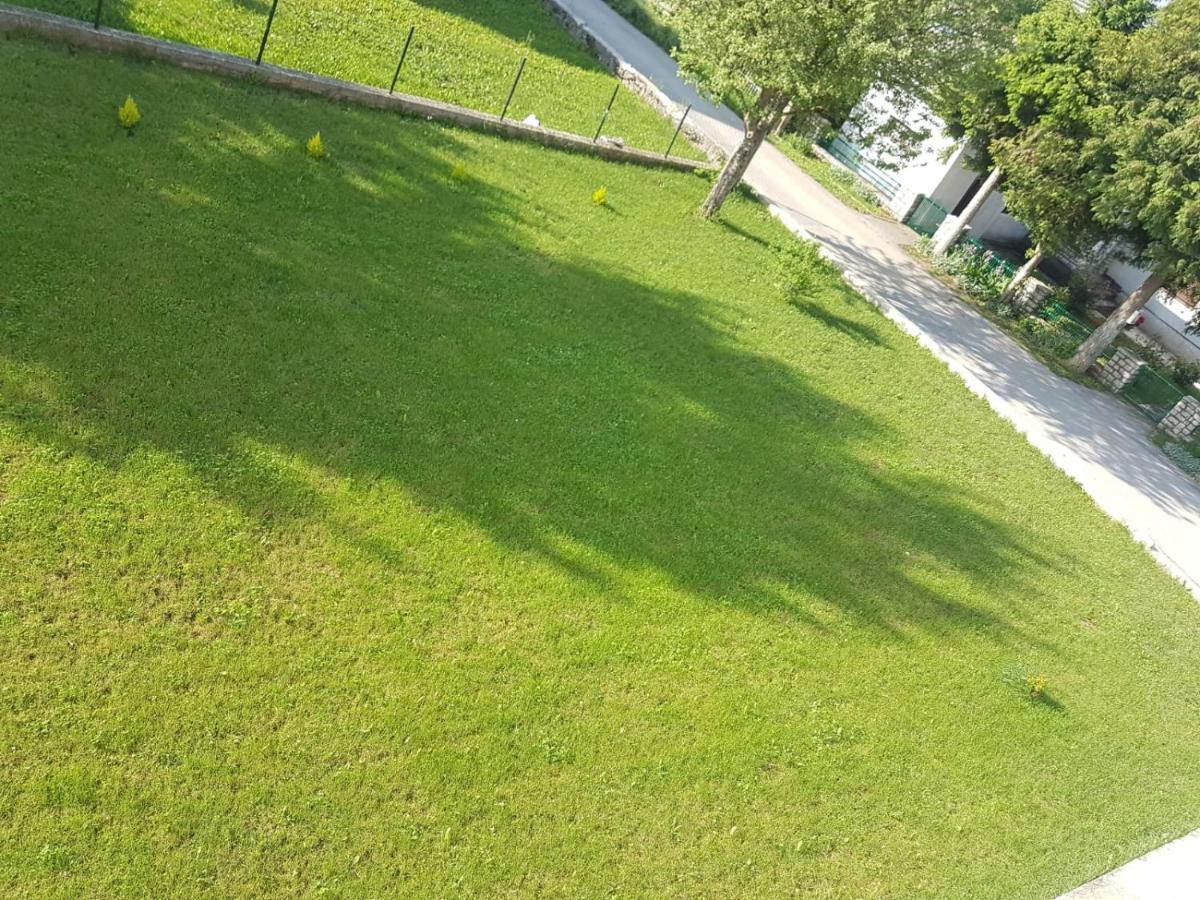 Apartmani Brigita Кореница Екстериор снимка