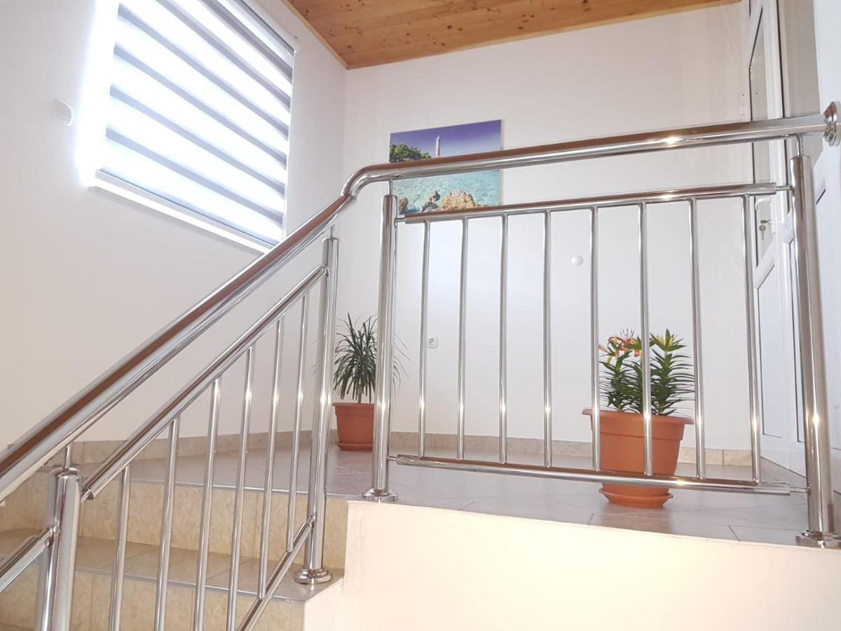 Apartmani Brigita Кореница Екстериор снимка