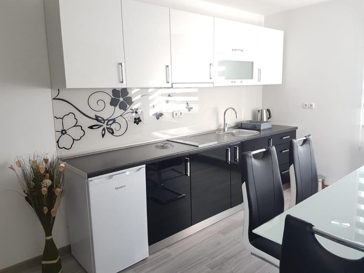 Apartmani Brigita Кореница Екстериор снимка