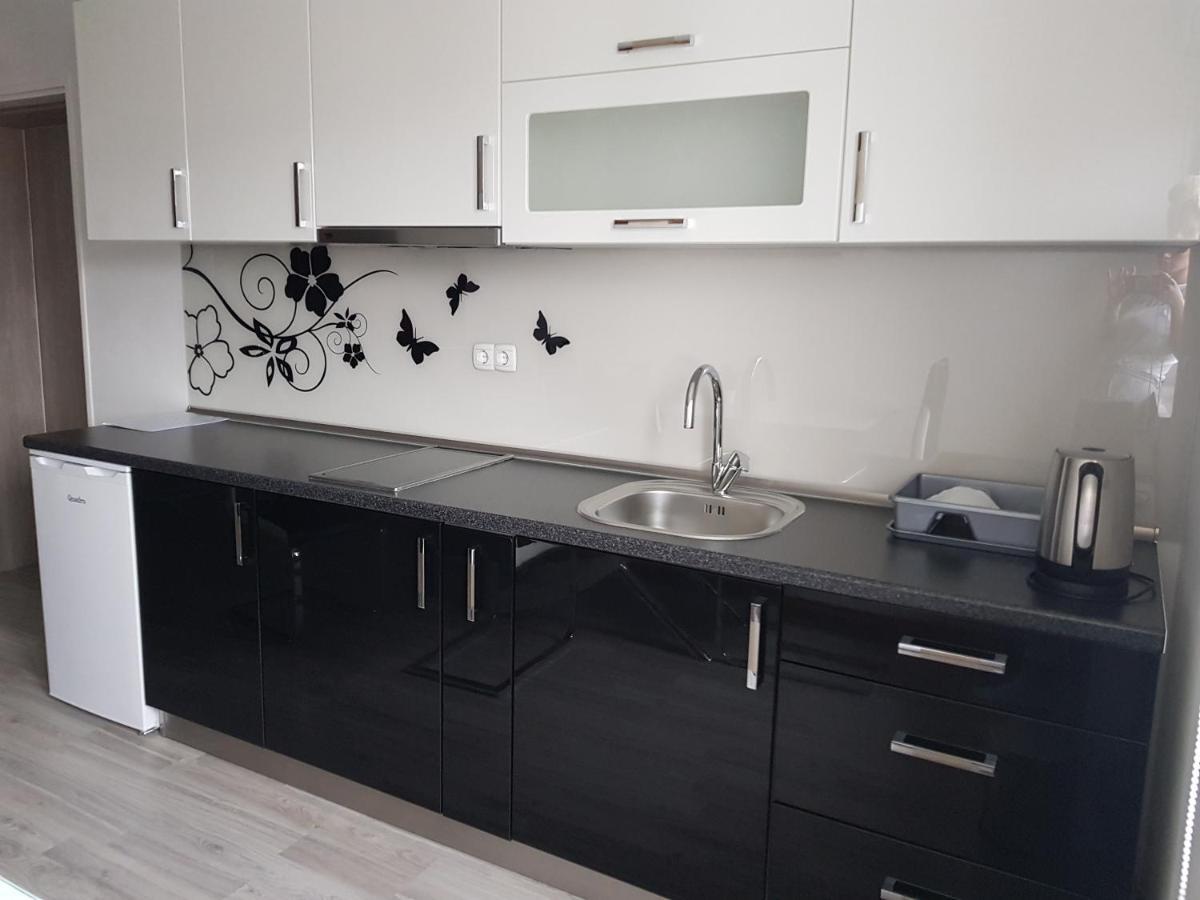 Apartmani Brigita Кореница Екстериор снимка